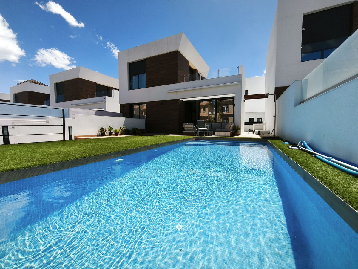 Huis te koop in El Campello | 3 slaapkamers H5263708