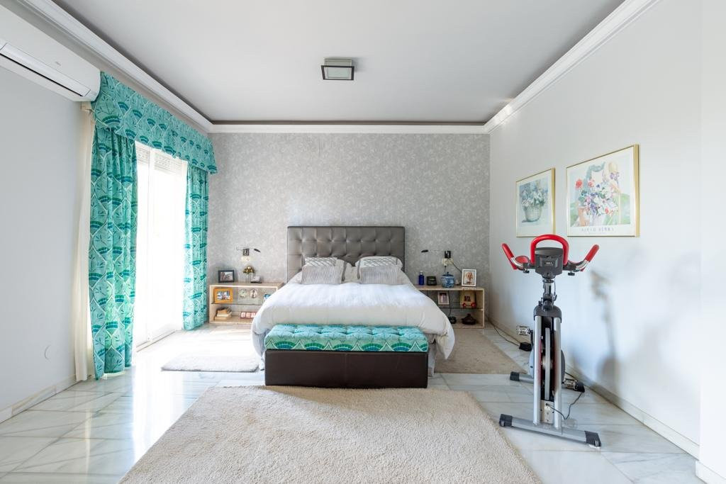 Huis te koop in El Candado | 4 slaapkamers H5046751