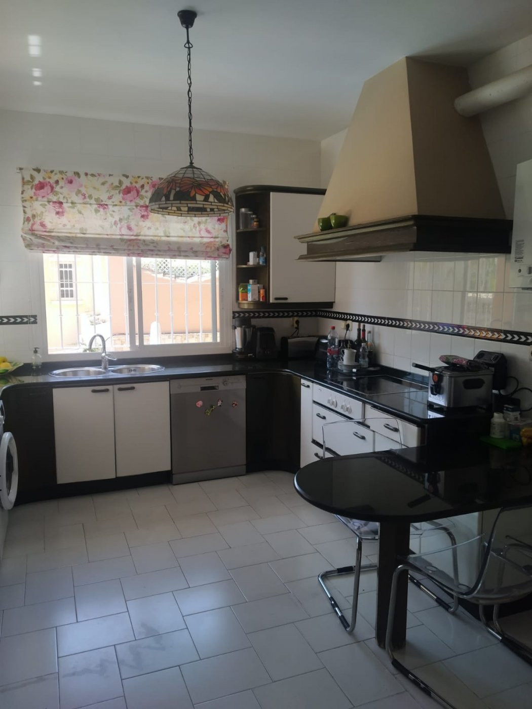 Huis te koop in El Candado | 4 slaapkamers H5046751