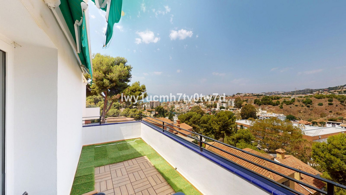Huis te koop in El Candado | 5 slaapkamers H5112457
