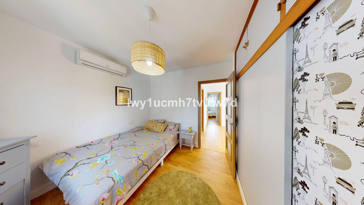 Huis te koop in El Candado | 5 slaapkamers H5112457