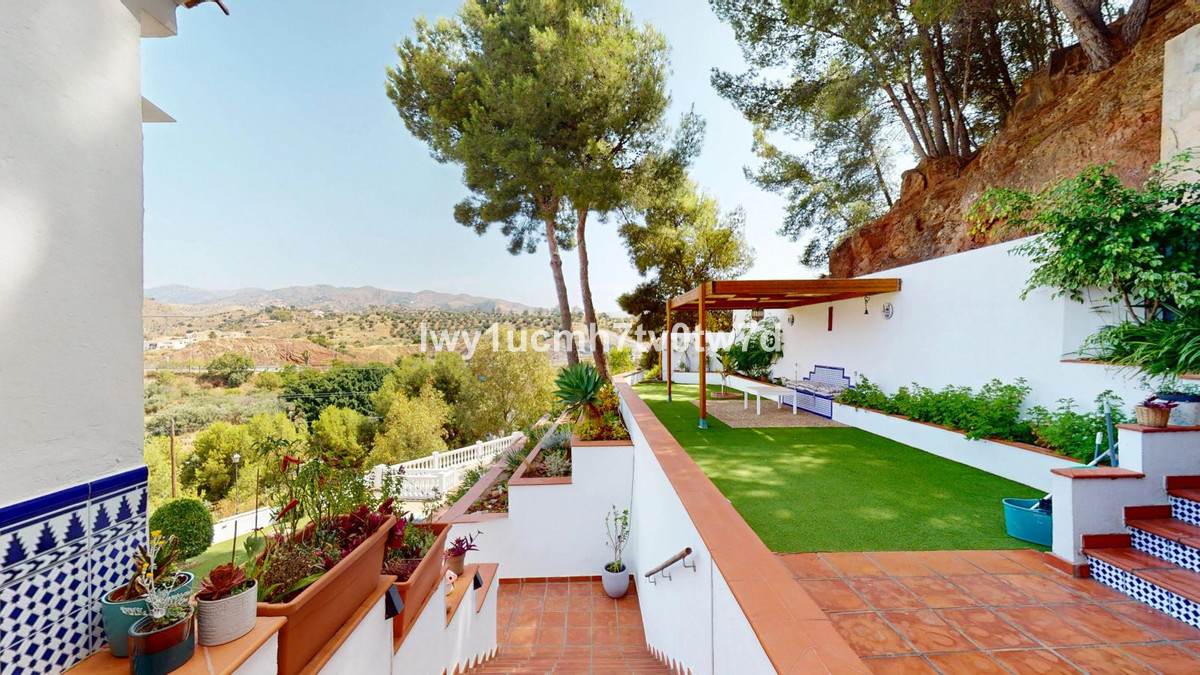Huis te koop in El Candado | 5 slaapkamers H5112457