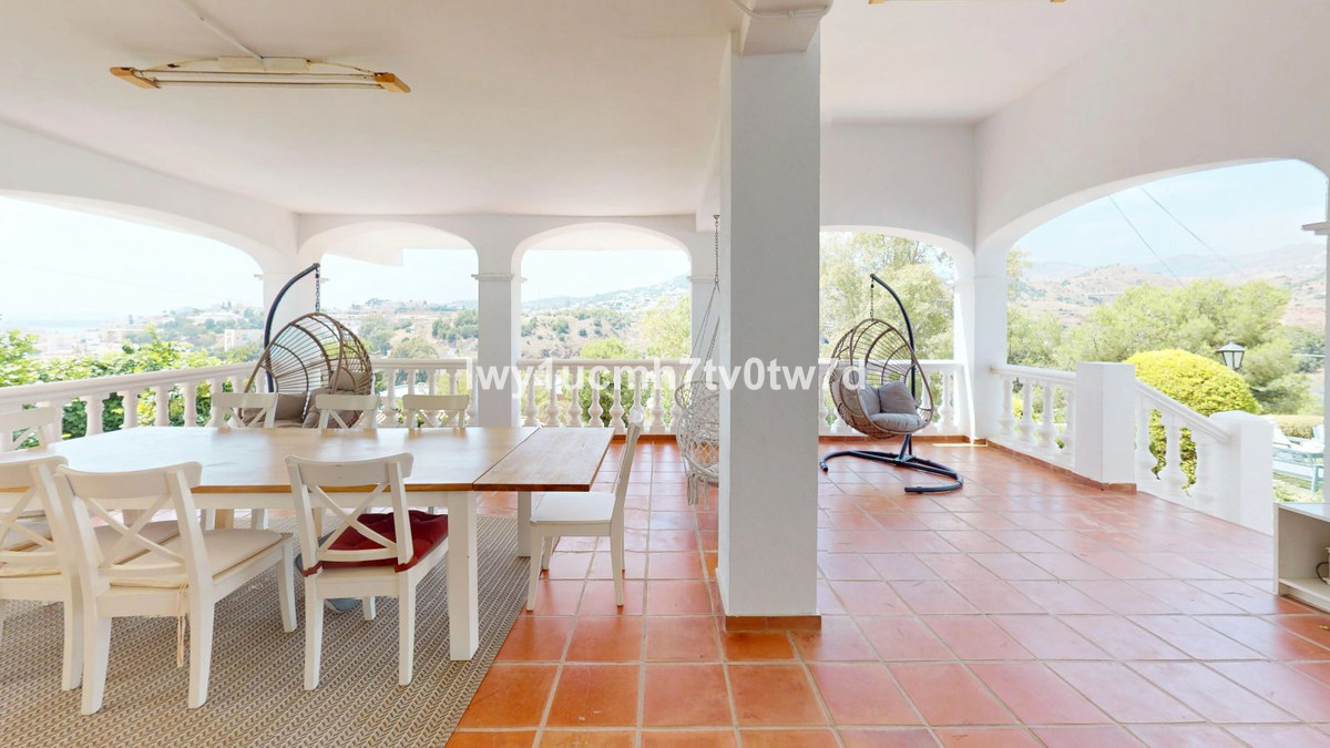 Huis te koop in El Candado | 5 slaapkamers H5112457
