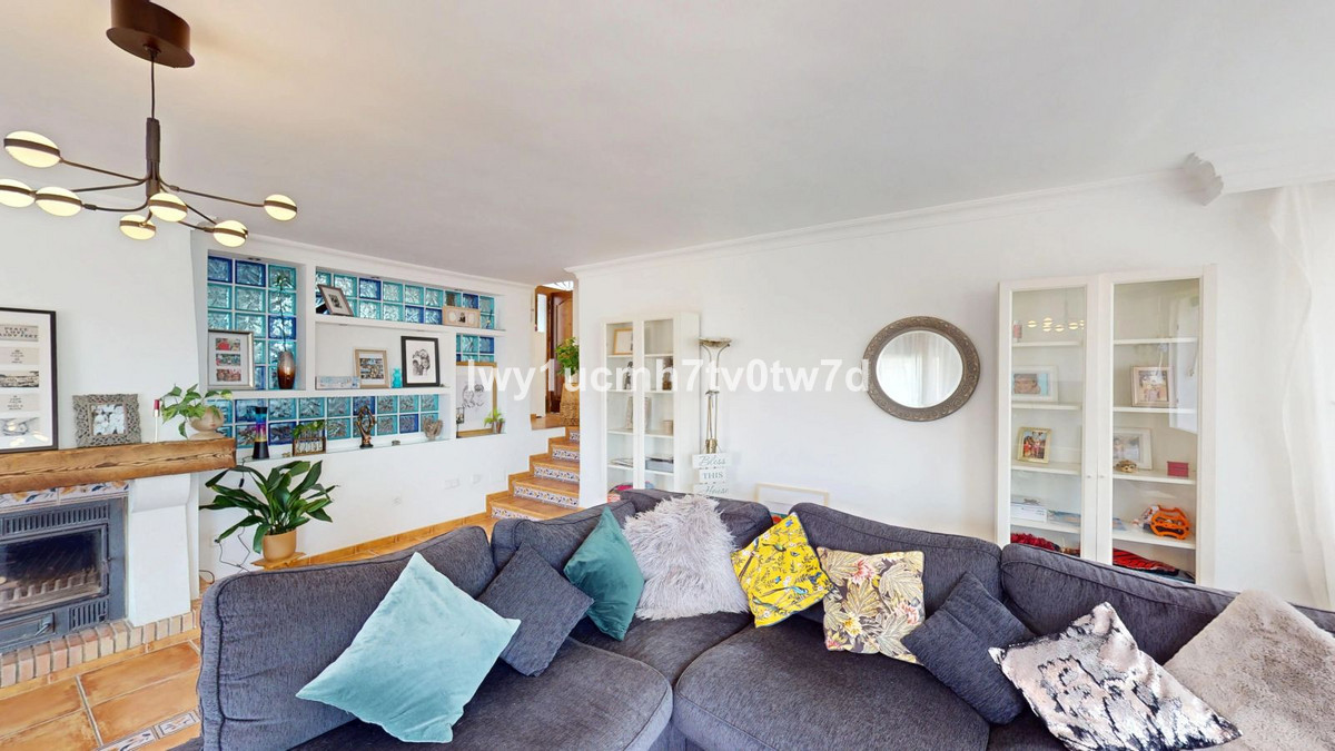 Huis te koop in El Candado | 5 slaapkamers H5112457