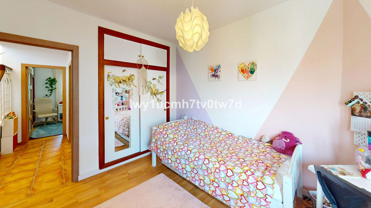 Huis te koop in El Candado | 5 slaapkamers H5112457