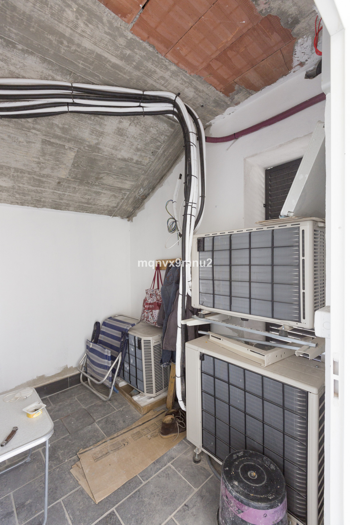 Property main view 64