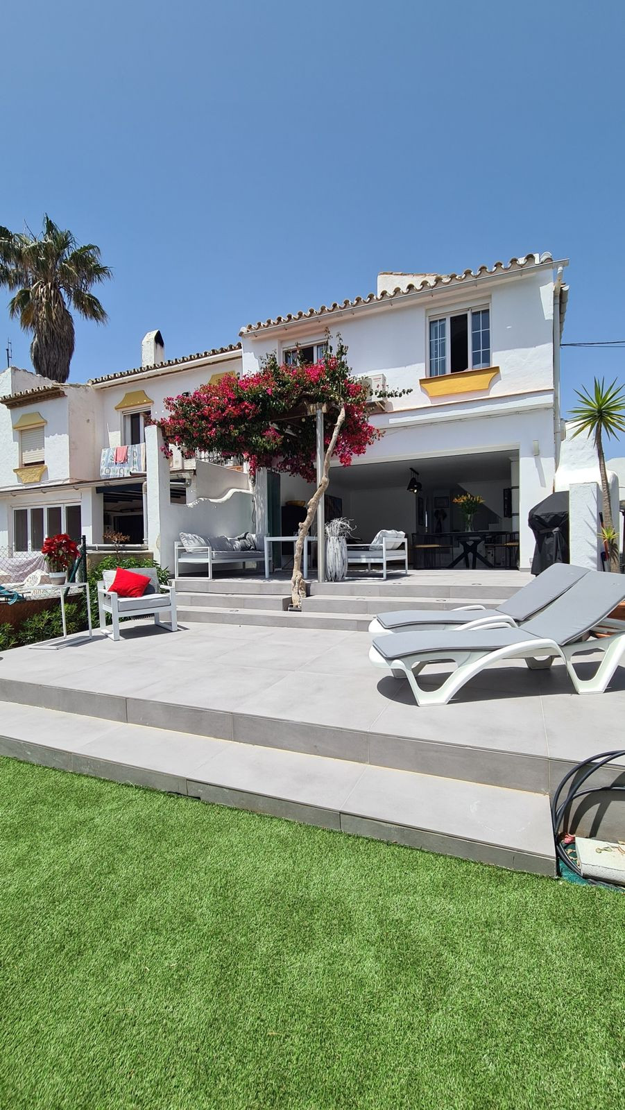 Semi-Vrijstaande Villa in El Chaparral-22