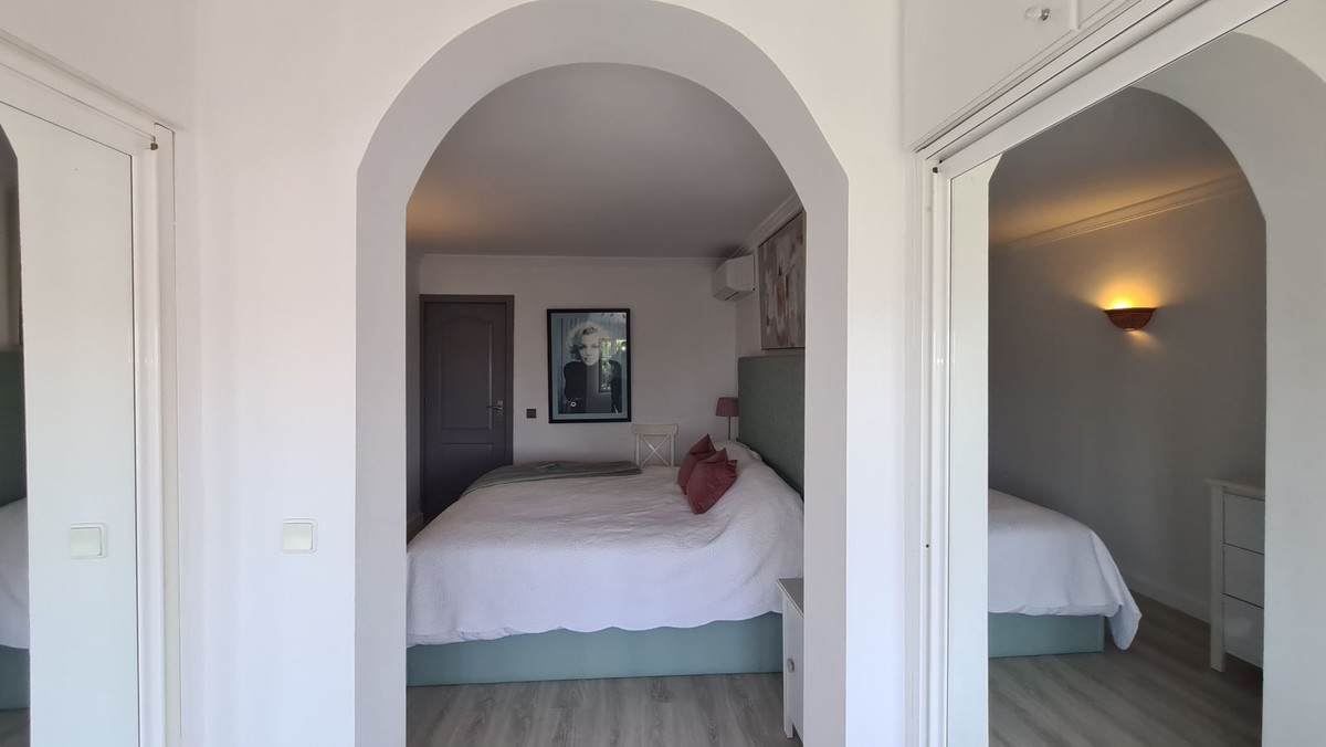 Semi-Vrijstaande Villa in El Chaparral-28