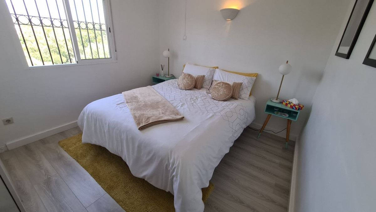 Semi-Vrijstaande Villa in El Chaparral-31