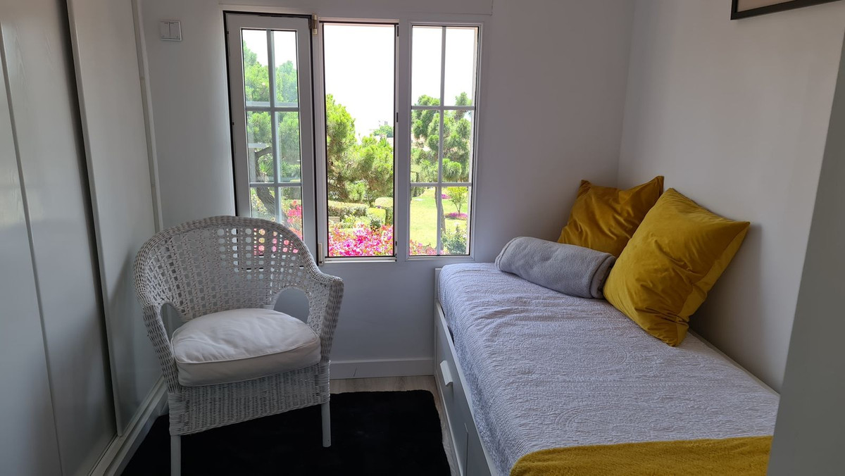 Semi-Vrijstaande Villa in El Chaparral-41