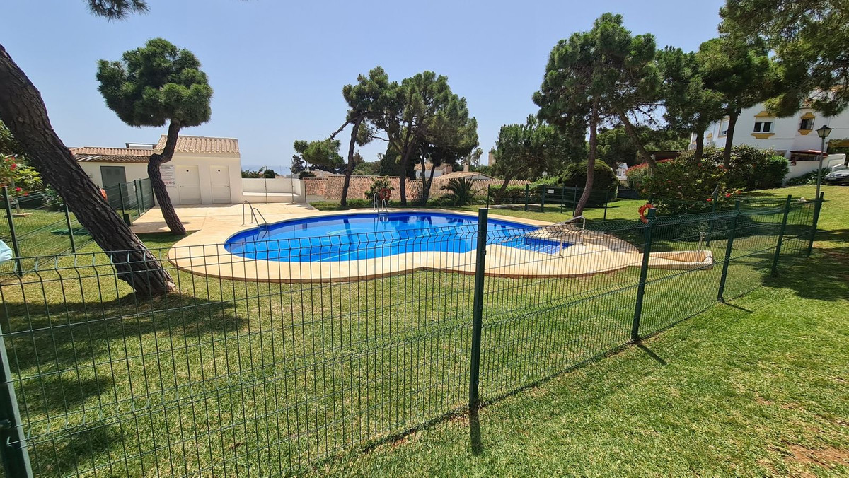 Semi-Vrijstaande Villa in El Chaparral-5