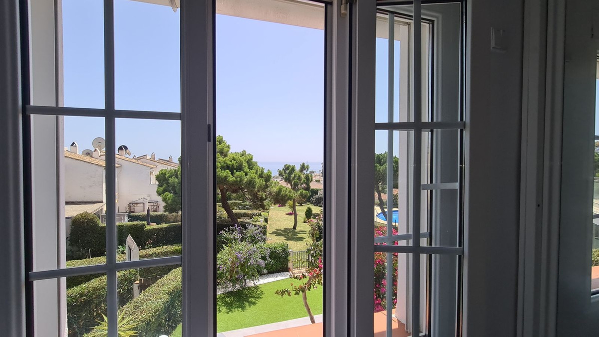 Semi-Vrijstaande Villa in El Chaparral-51