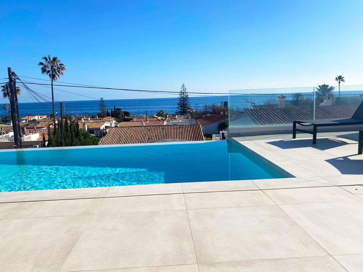 Huis te koop in El Chaparral | 3 slaapkamers H5026186