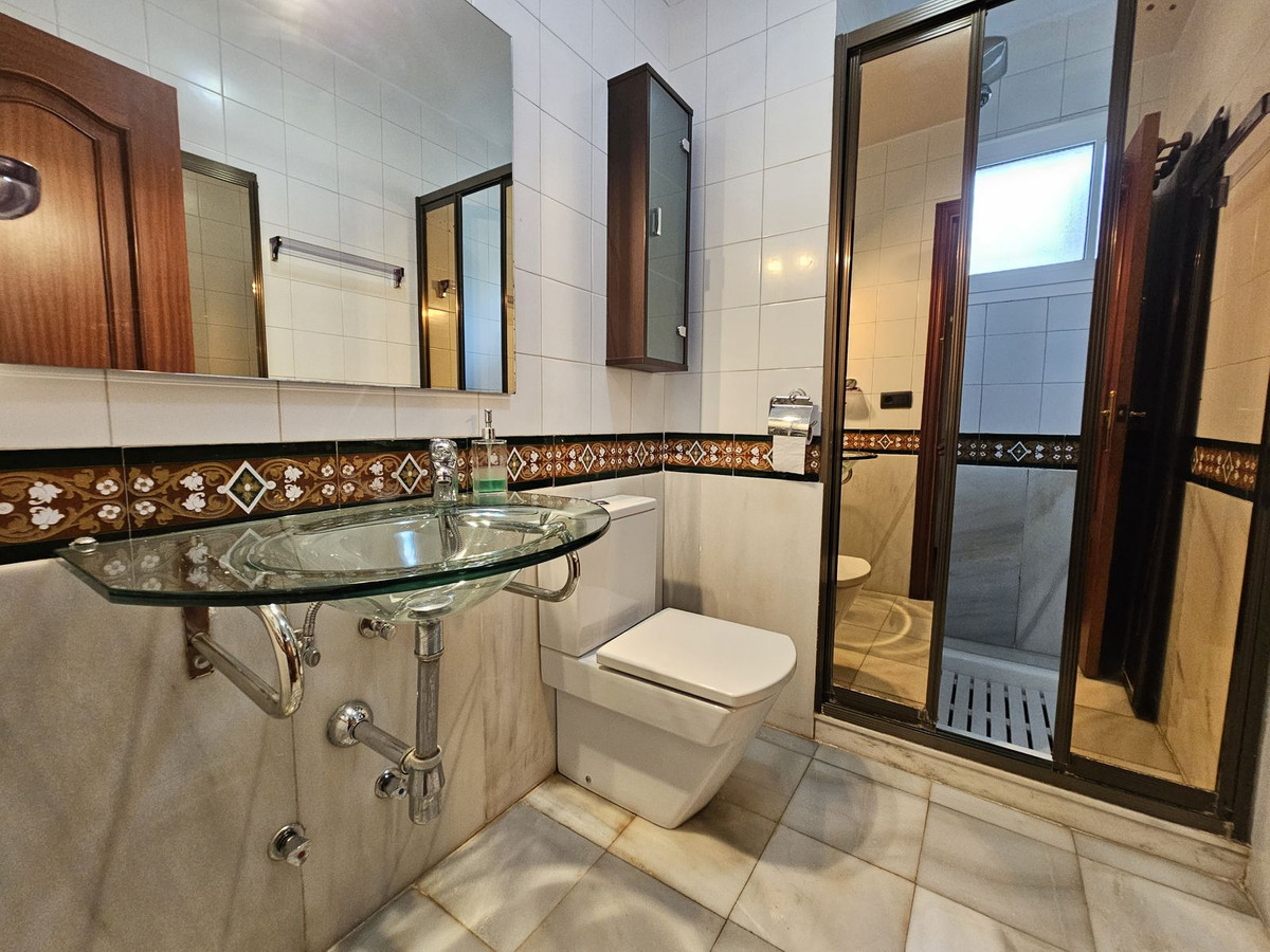 Geschakelde Woning in El Chaparral-31