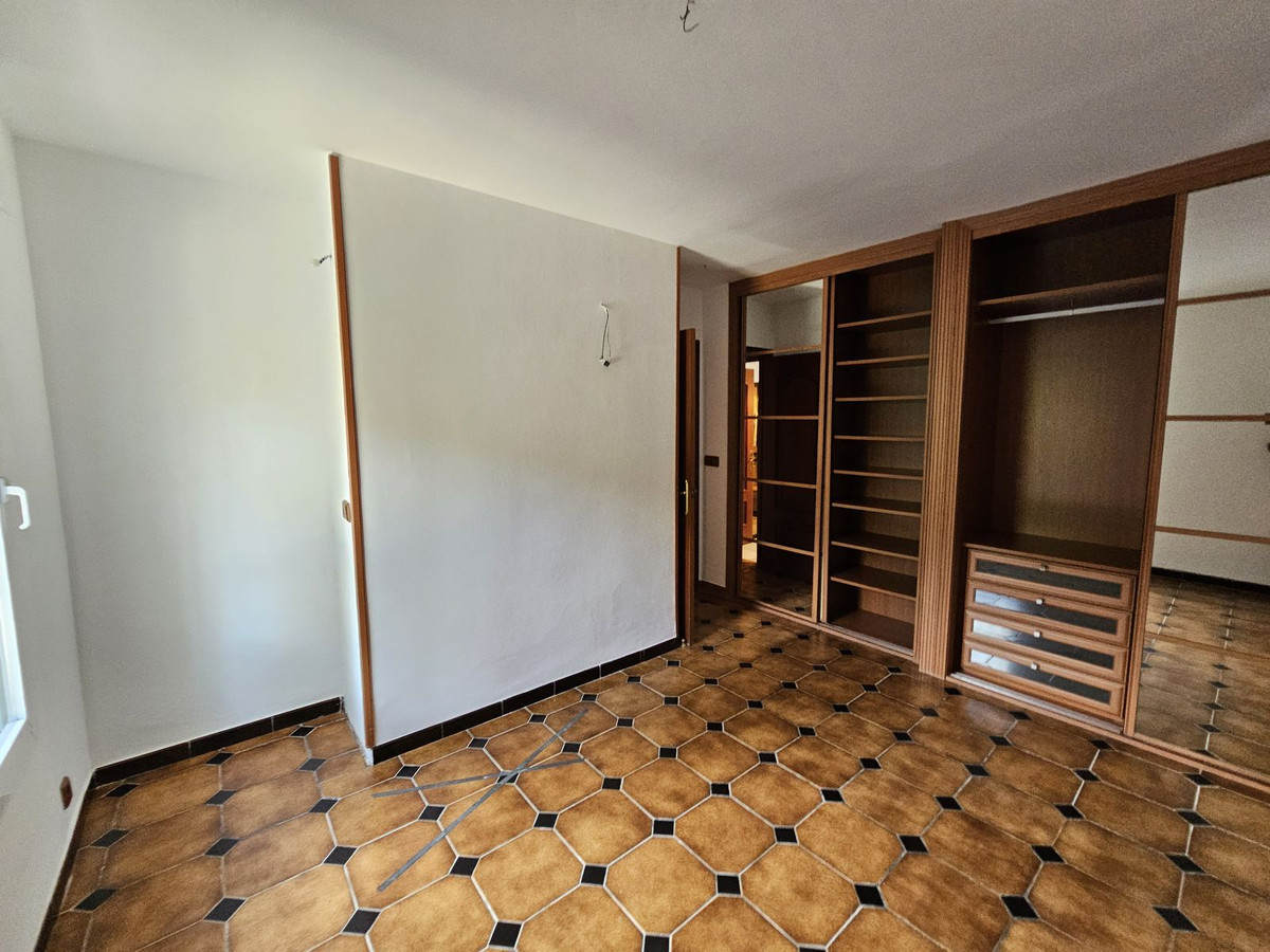 Geschakelde Woning in El Chaparral-36