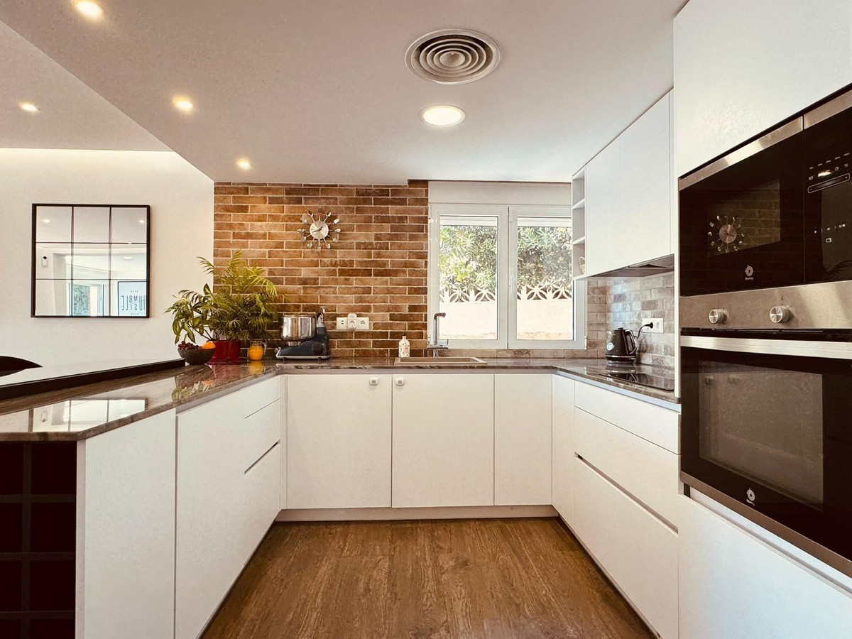 Huis te koop in El Chaparral | 3 slaapkamers H5034052
