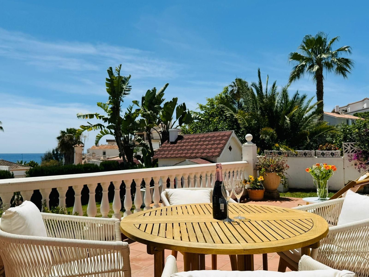 Huis te koop in El Chaparral | 3 slaapkamers H5034052
