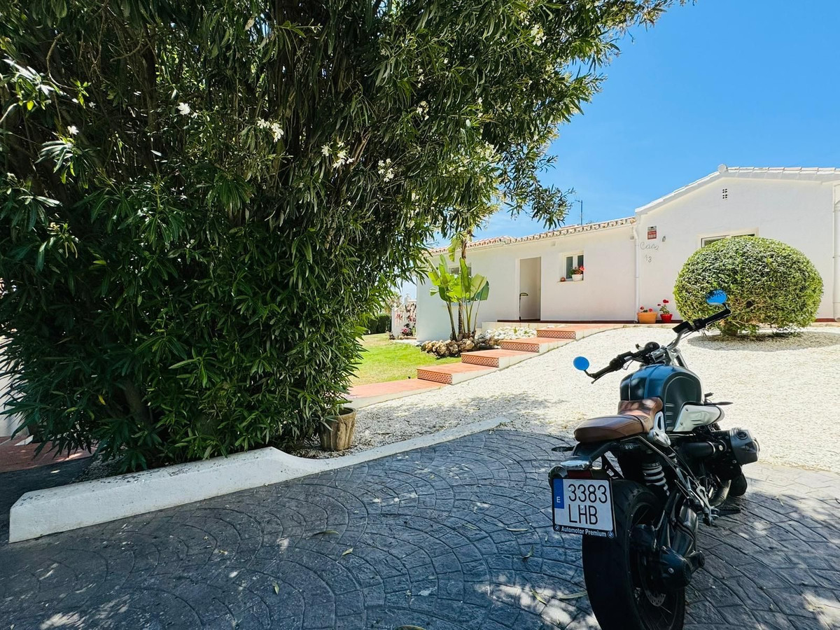 Huis te koop in El Chaparral | 3 slaapkamers H5034052