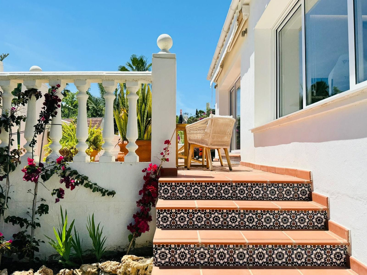 Huis te koop in El Chaparral | 3 slaapkamers H5034052