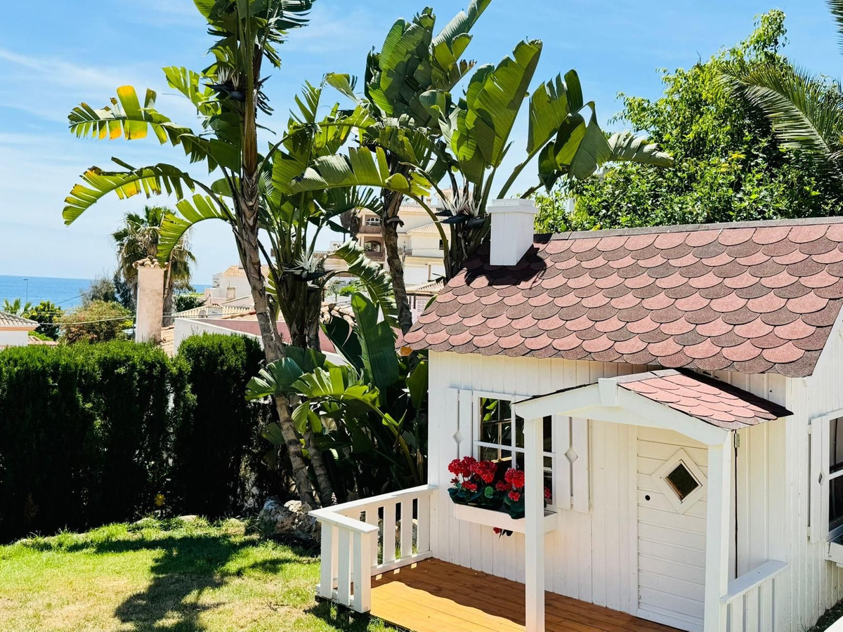 Huis te koop in El Chaparral | 3 slaapkamers H5034052