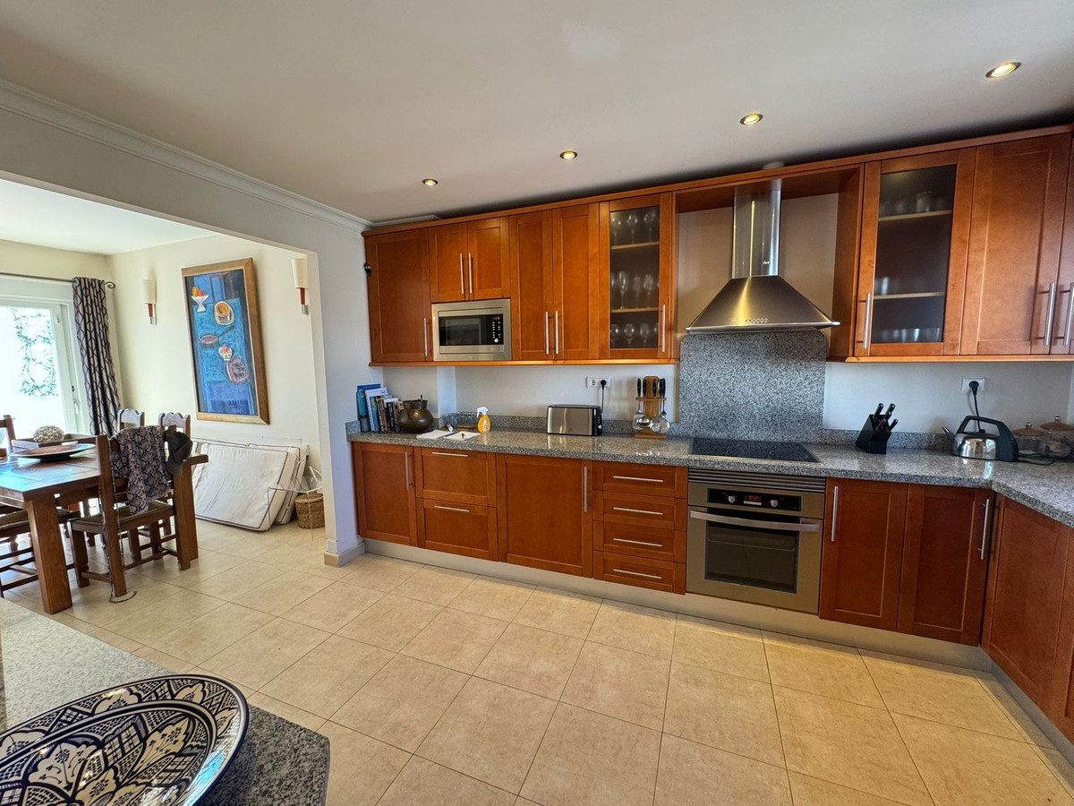 Geschakelde Woning in El Chaparral-13