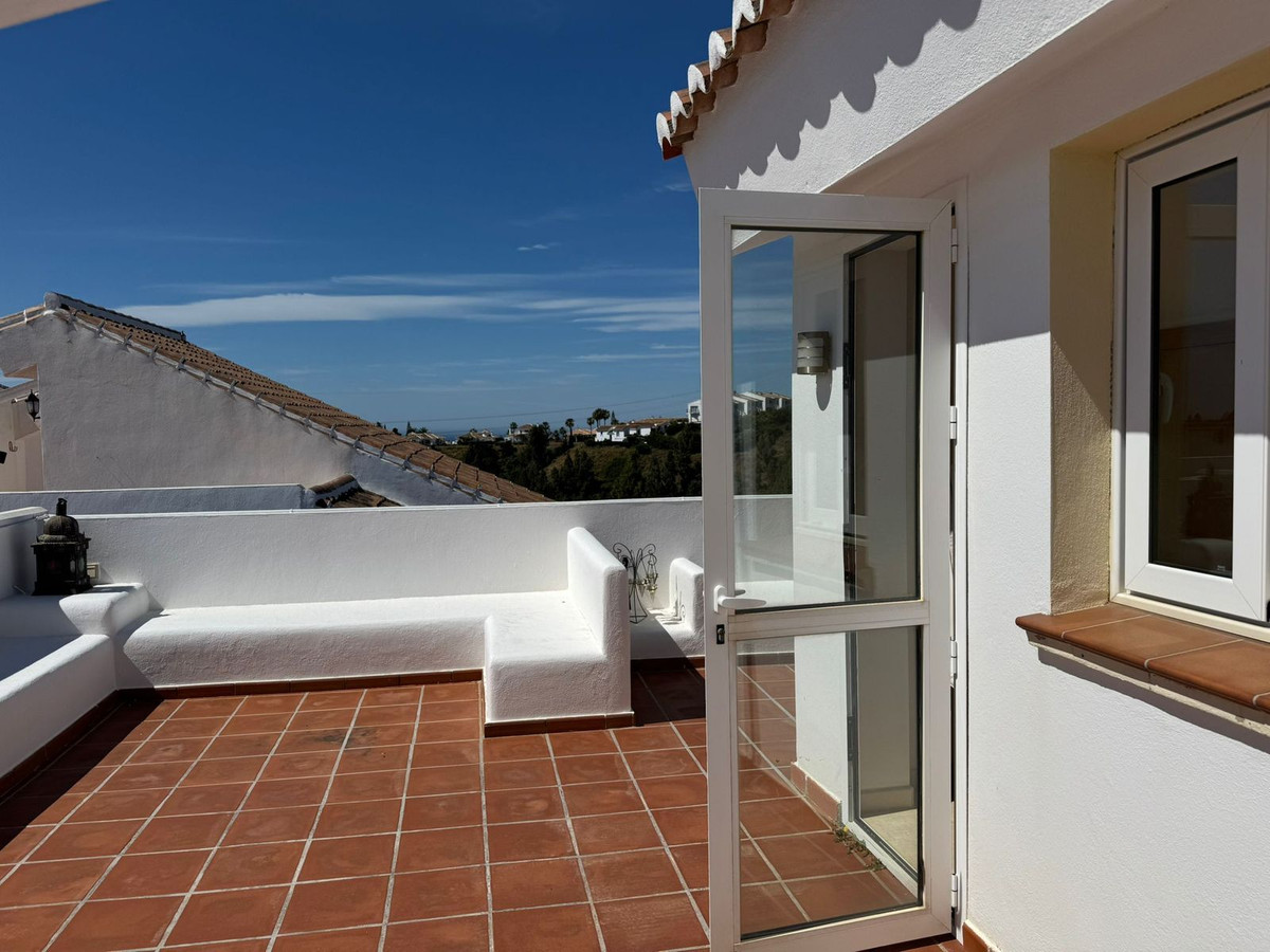 Geschakelde Woning in El Chaparral-8