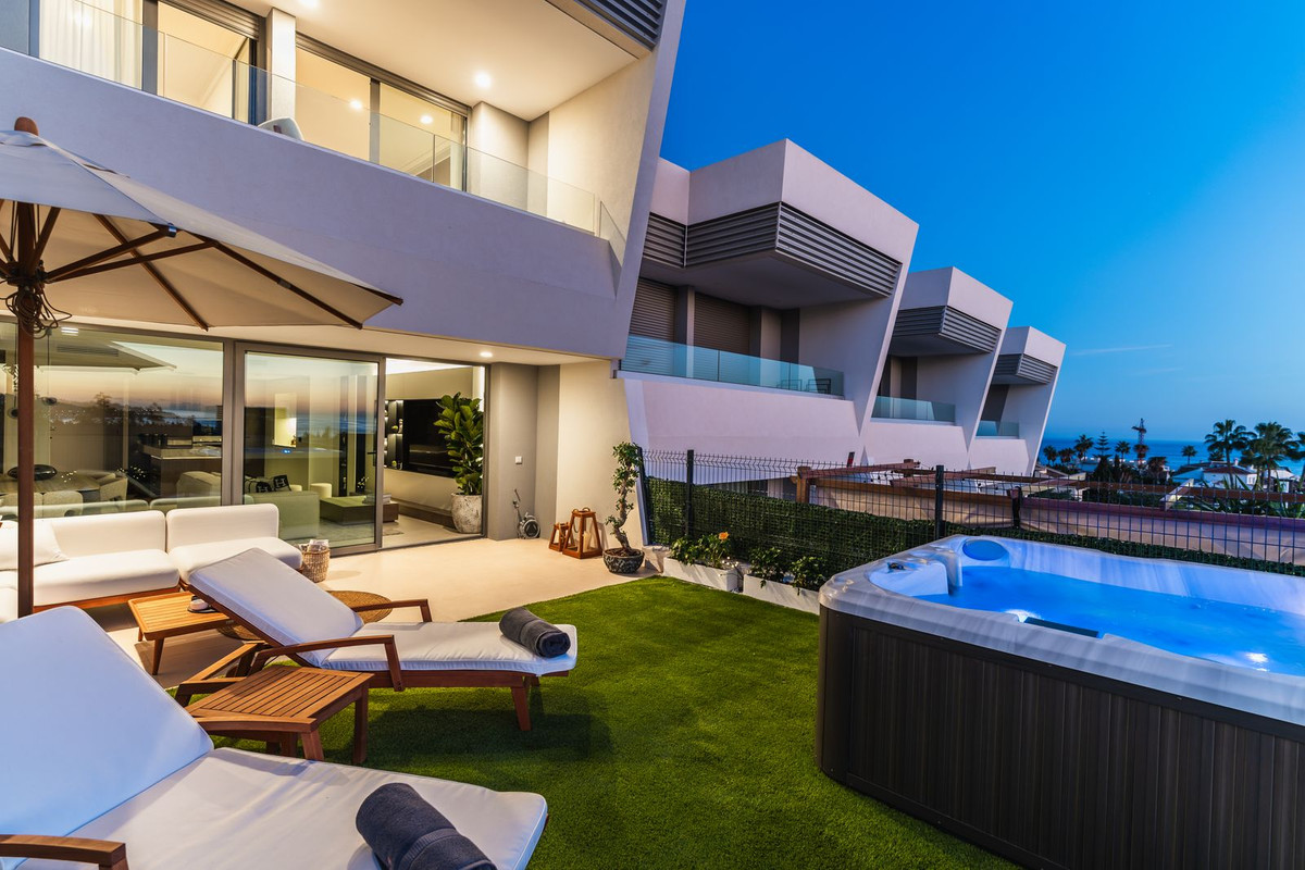 Huis te koop in El Chaparral | 3 slaapkamers H5065156
