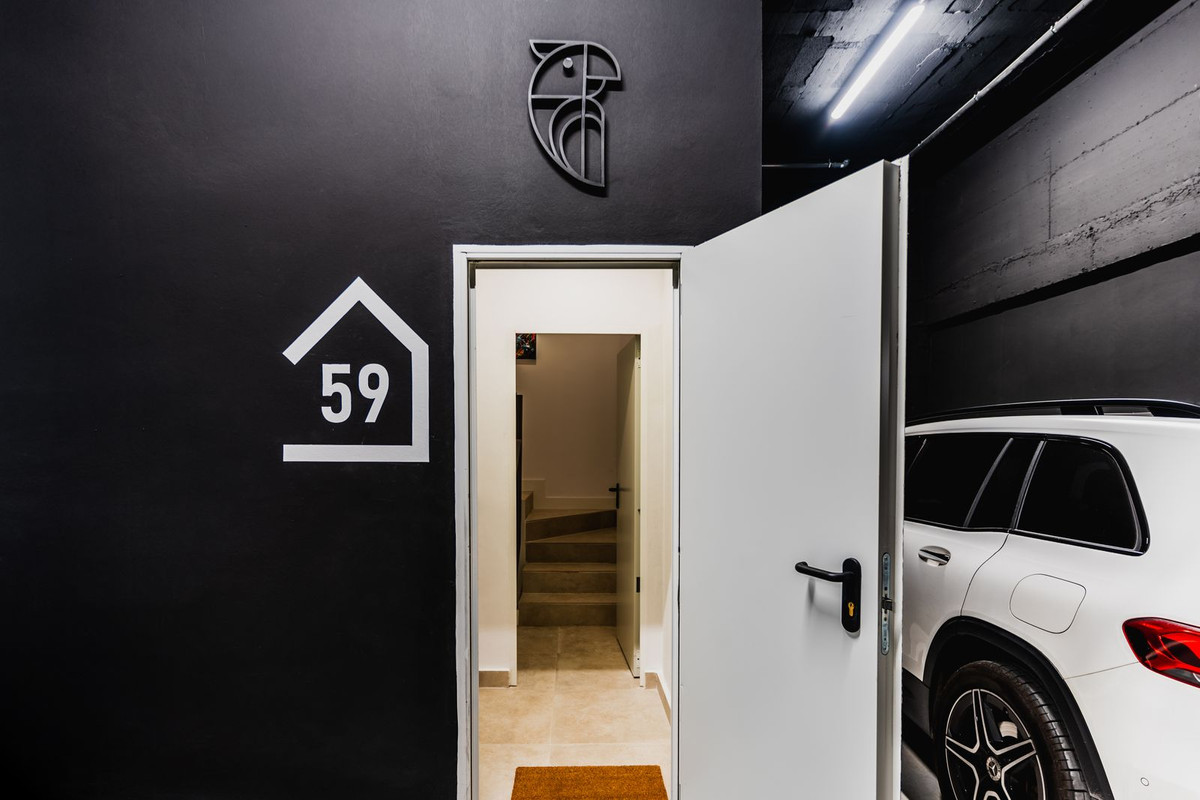 Huis te koop in El Chaparral | 3 slaapkamers H5065156