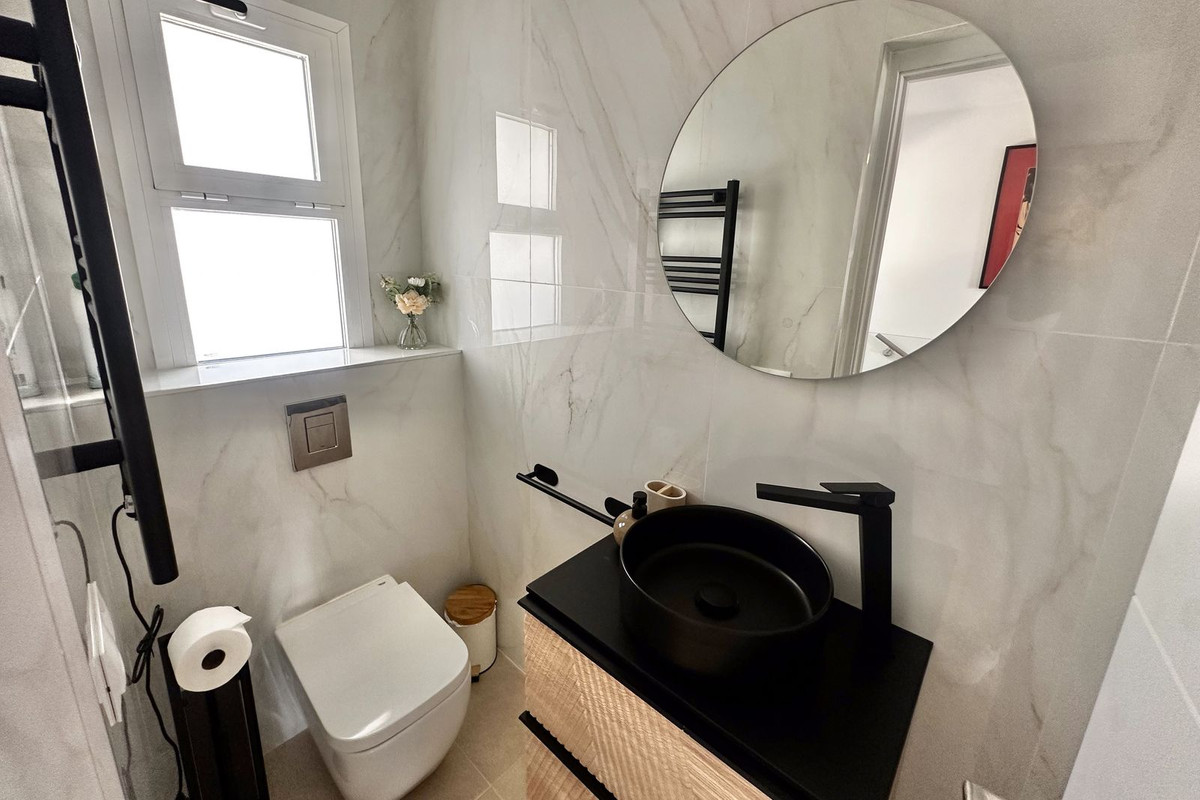 Huis te koop in El Chaparral | 3 slaapkamers H5073133