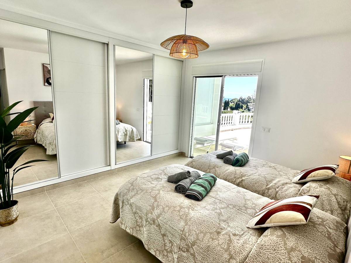 Huis te koop in El Chaparral | 3 slaapkamers H5073133