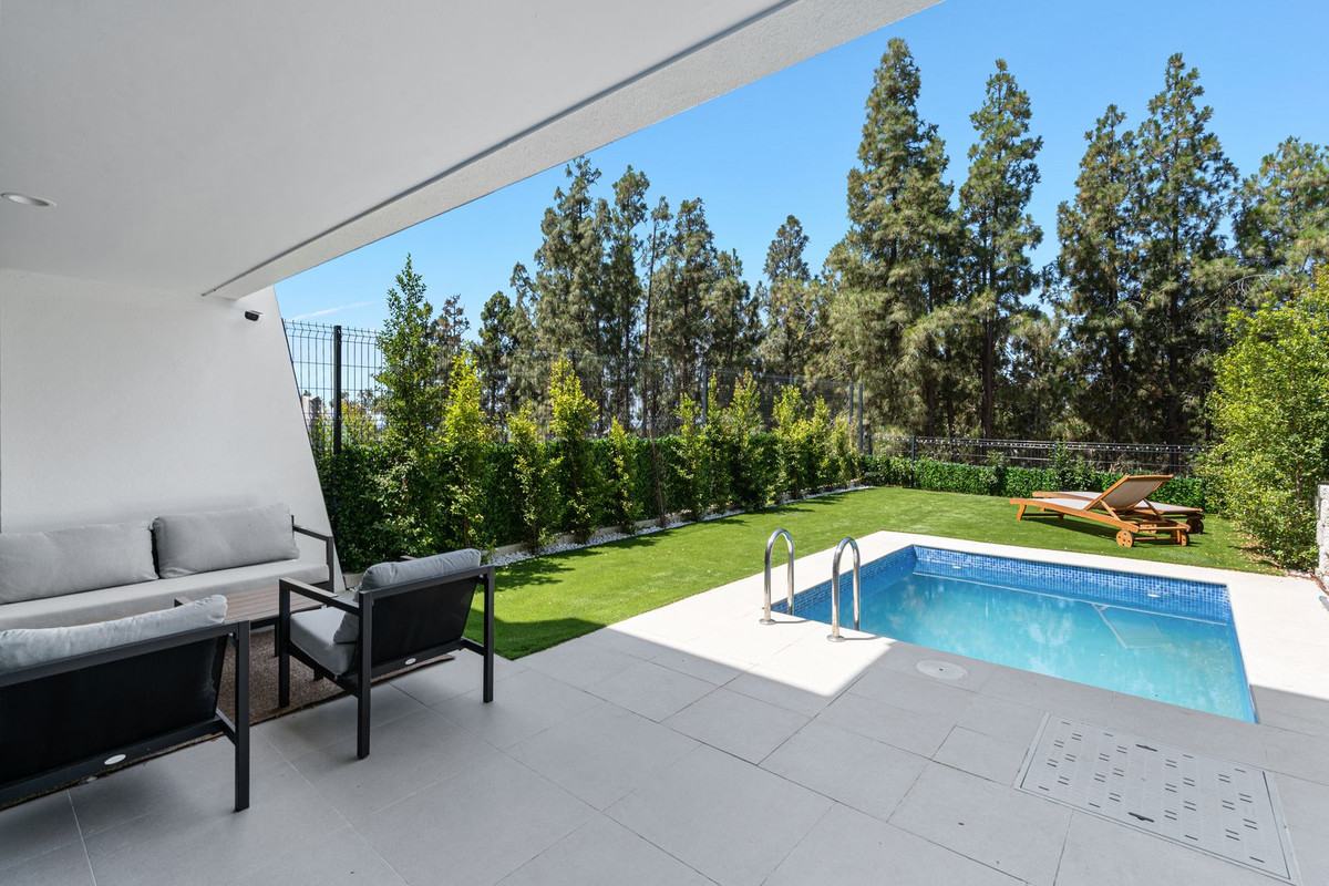 Huis te koop in El Chaparral | 3 slaapkamers H5075539