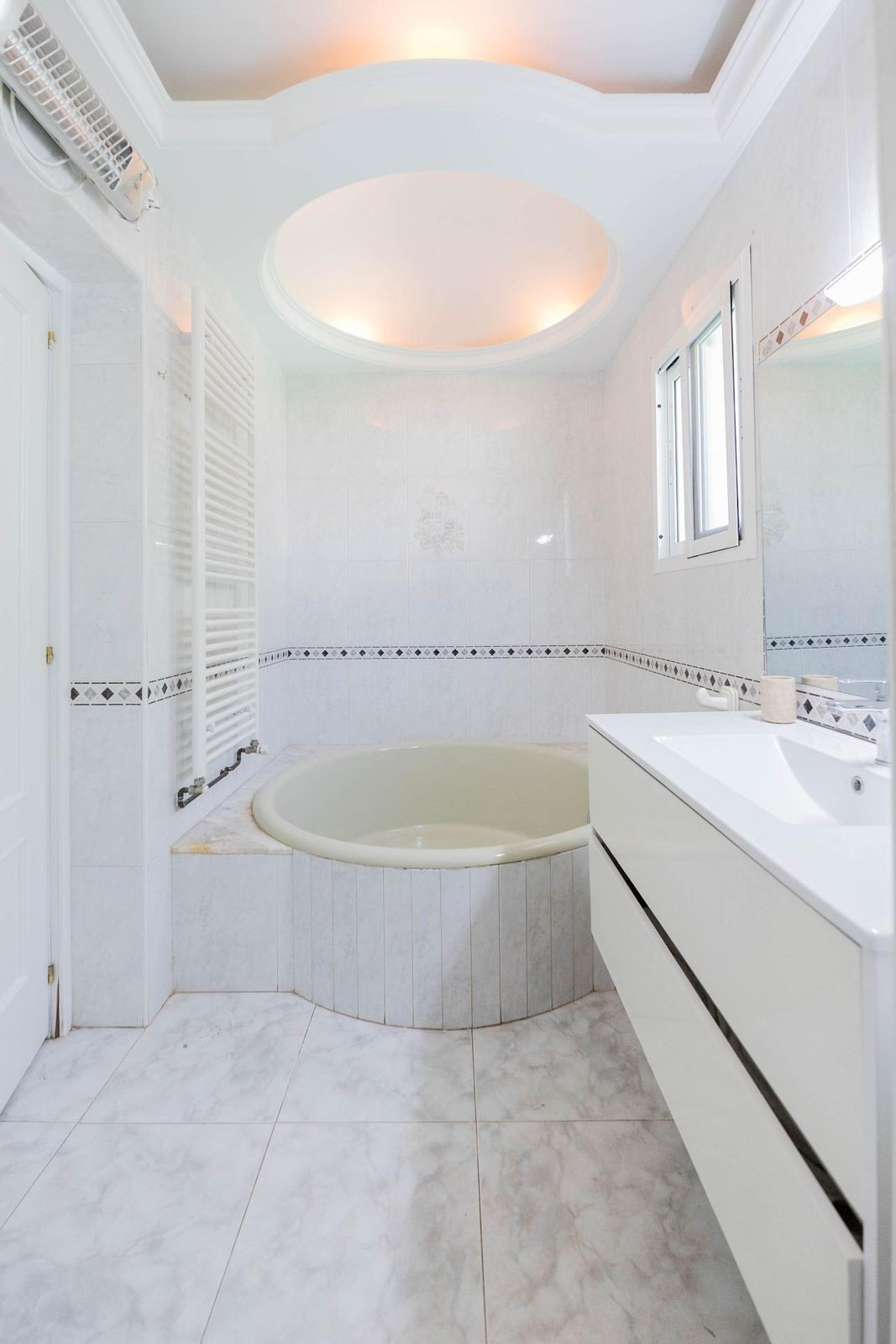 Huis te koop in El Chaparral | 4 slaapkamers H5080876