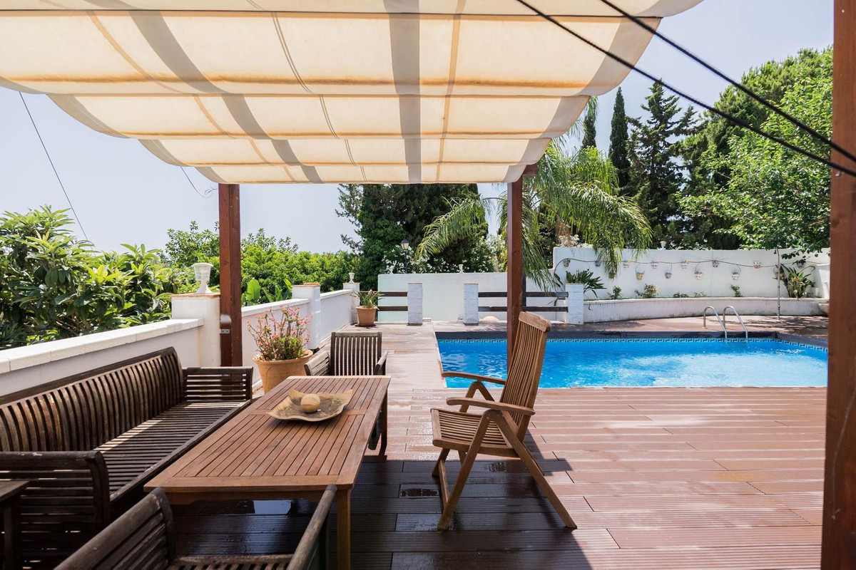 Huis te koop in El Chaparral | 4 slaapkamers H5080876