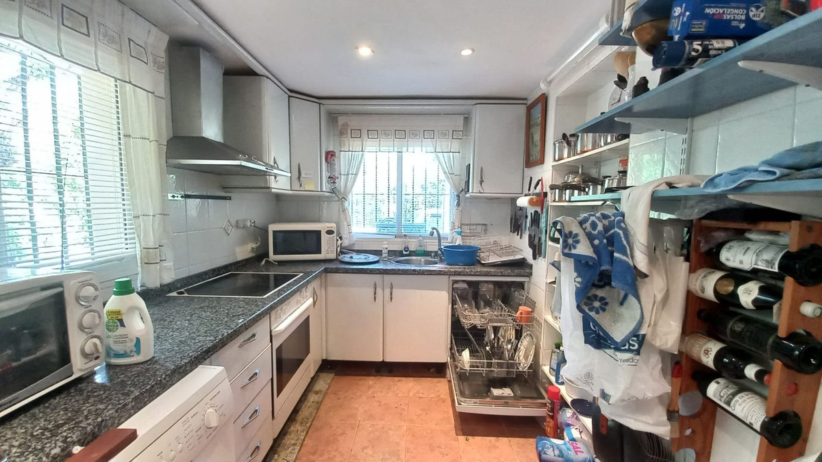 Huis te koop in El Chaparral | 3 slaapkamers H5083156