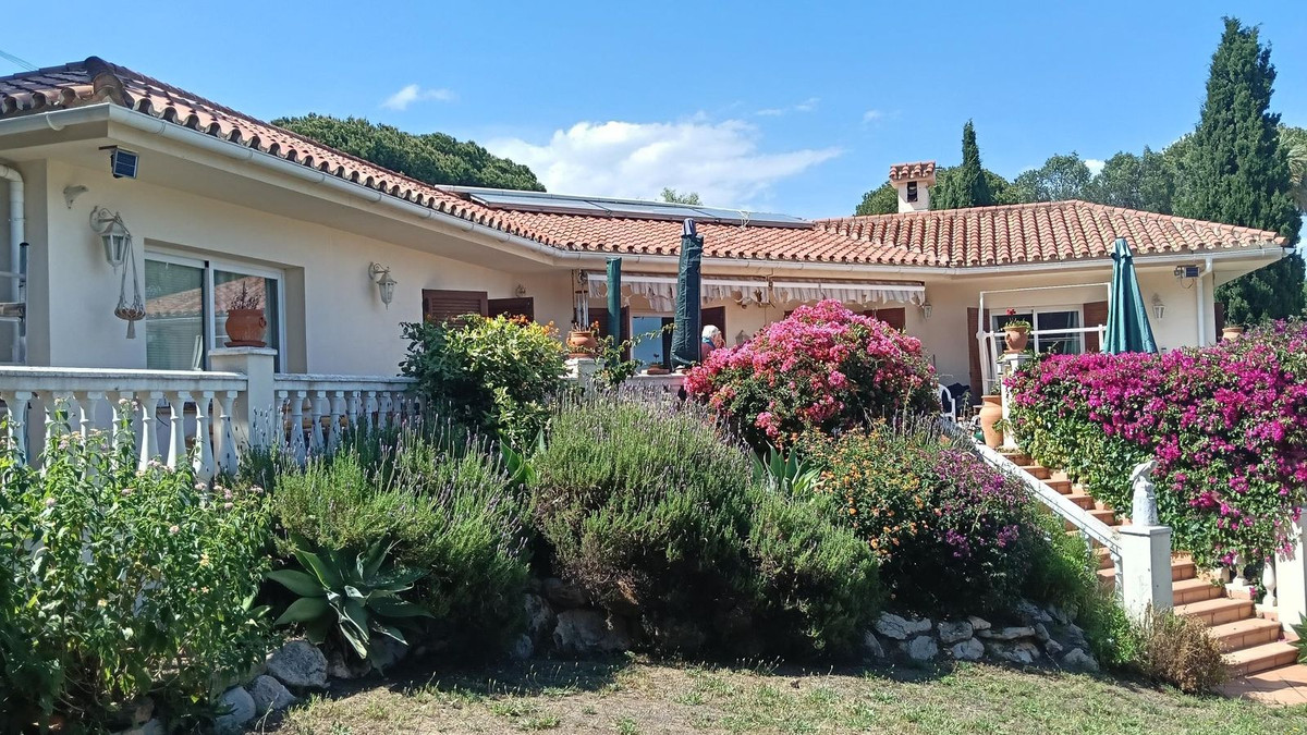 Huis te koop in El Chaparral | 3 slaapkamers H5083156