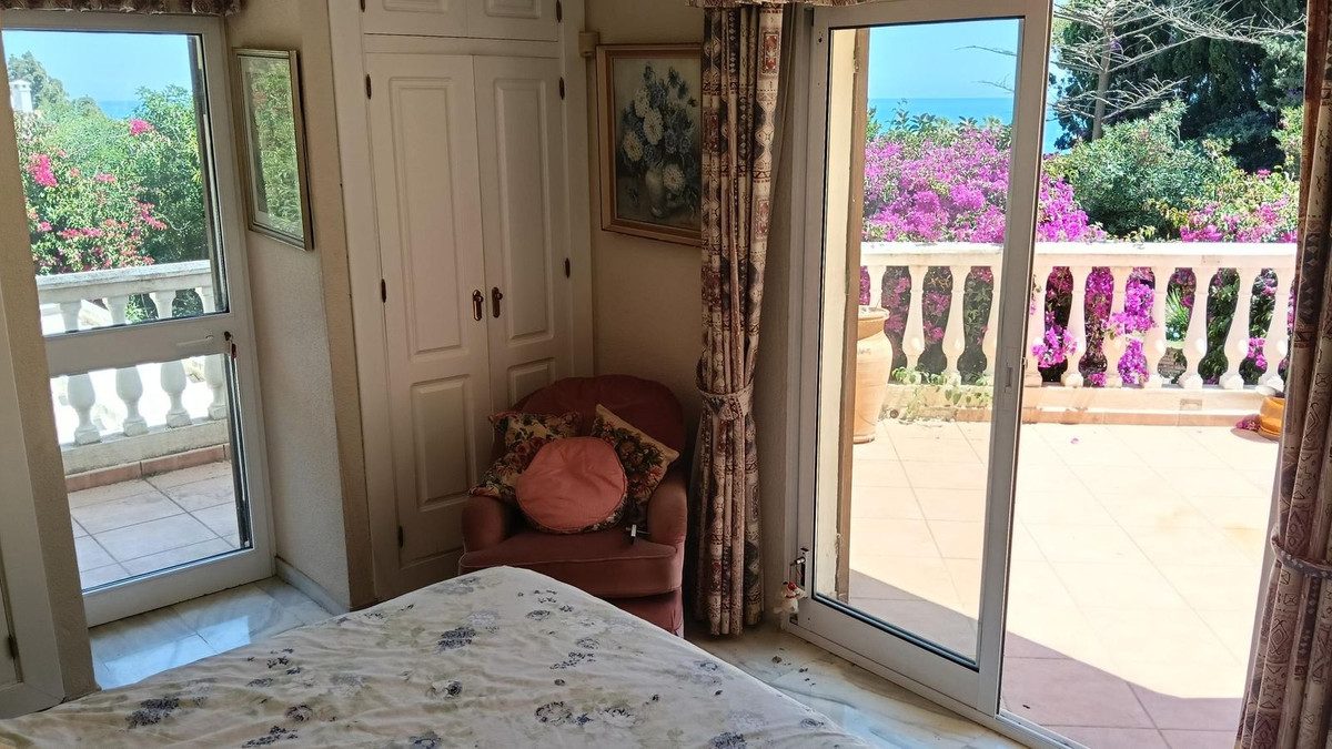 Huis te koop in El Chaparral | 3 slaapkamers H5083156