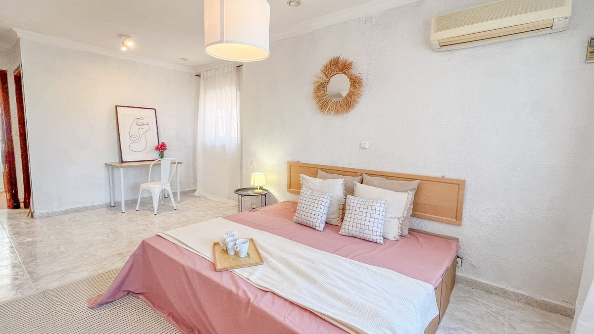 Huis te koop in El Chaparral | 3 slaapkamers H5127184