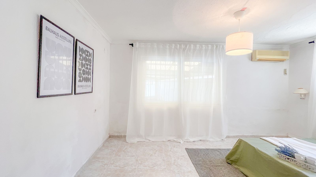 Huis te koop in El Chaparral | 3 slaapkamers H5127184
