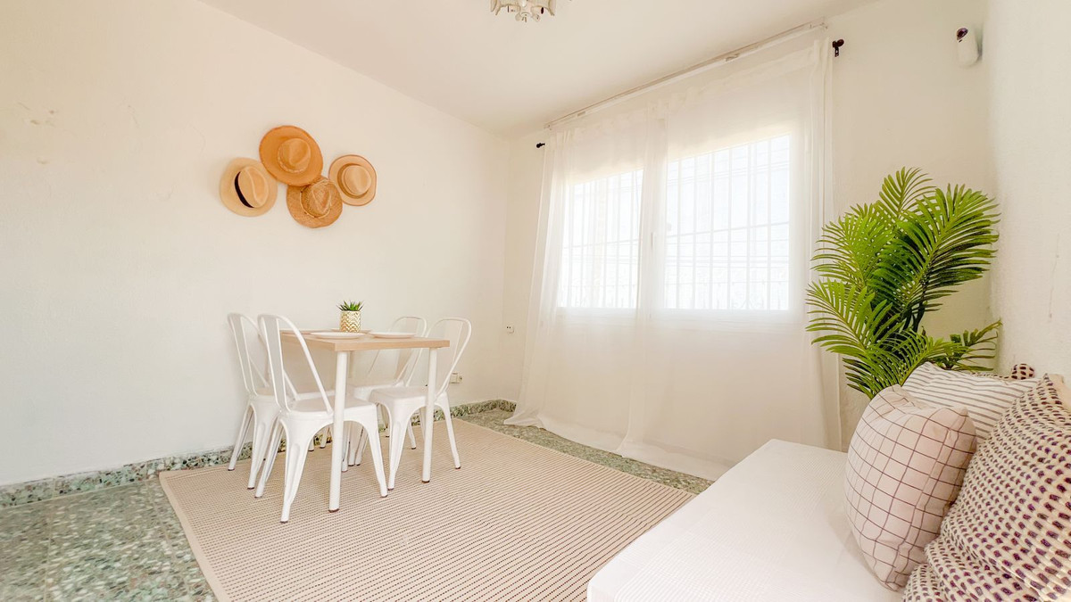 Huis te koop in El Chaparral | 3 slaapkamers H5127184
