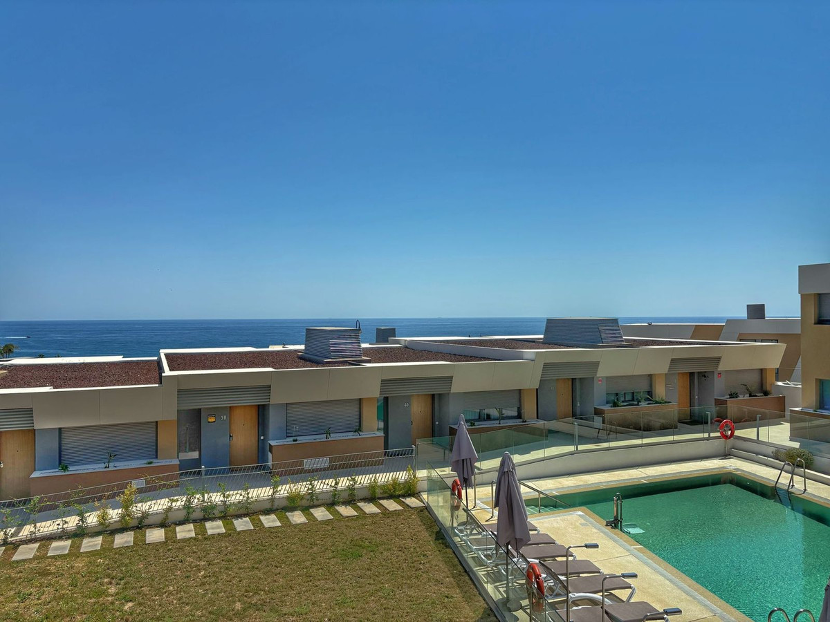 Huis te koop in El Chaparral | 3 slaapkamers H5129860