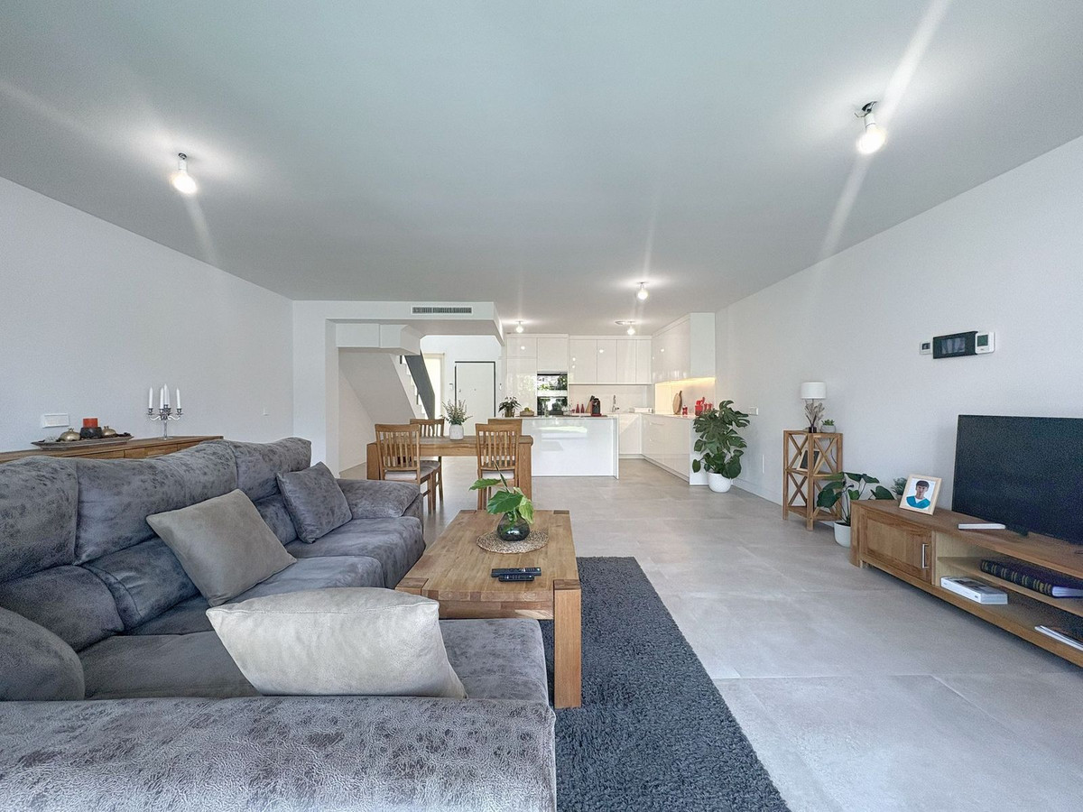 Huis te koop in El Chaparral | 3 slaapkamers H5129860