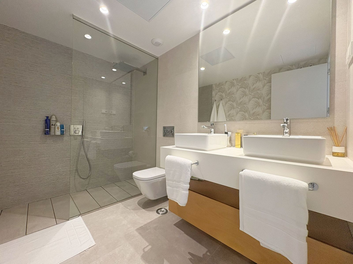 Huis te koop in El Chaparral | 3 slaapkamers H5129860