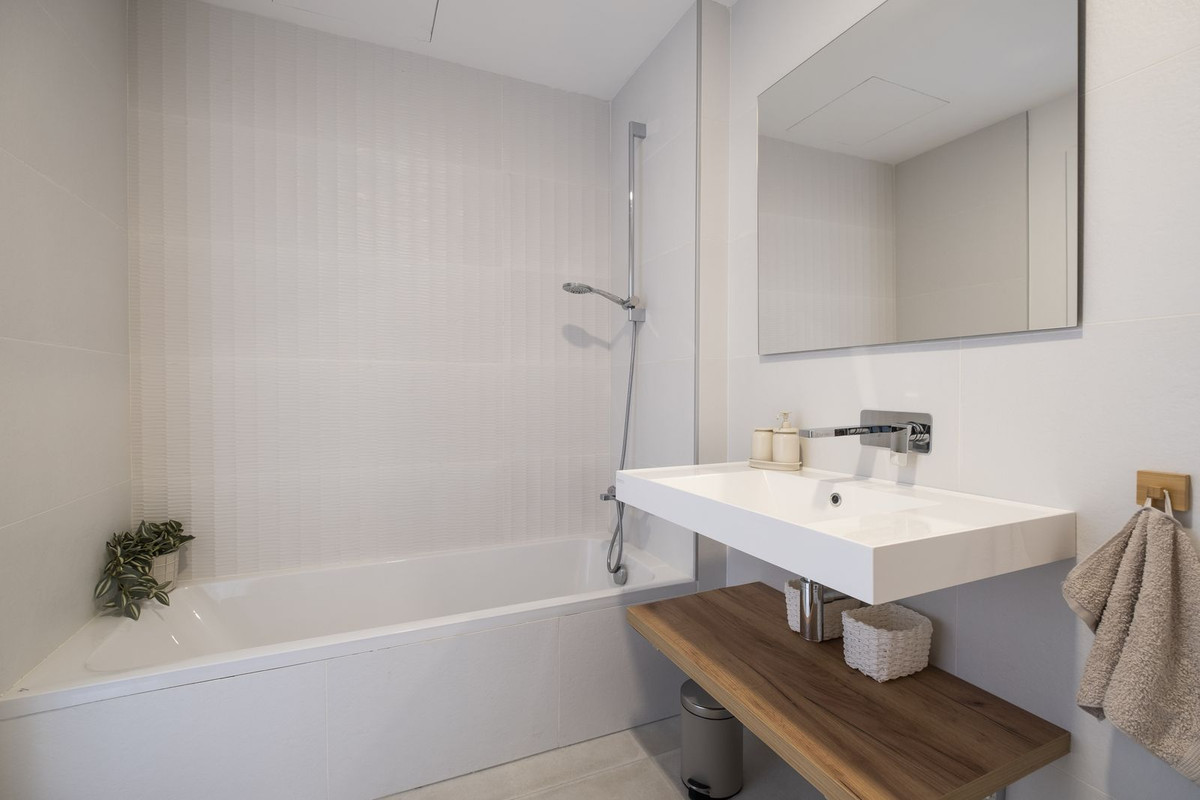 Huis te koop in El Chaparral | 3 slaapkamers H5154769