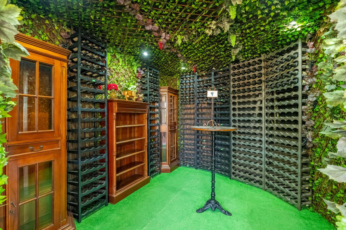 Huis te koop in El Chaparral | 6 slaapkamers H5204989