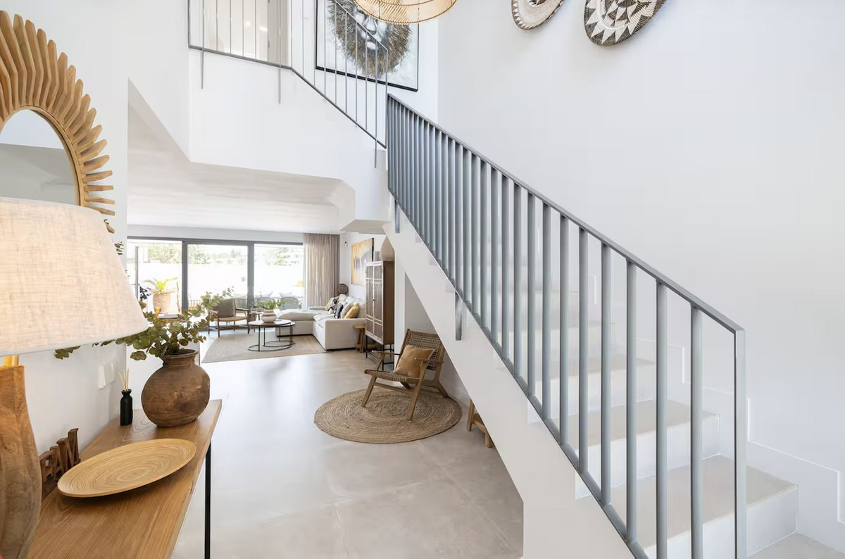 Huis te koop in El Chaparral | 3 slaapkamers H5223505