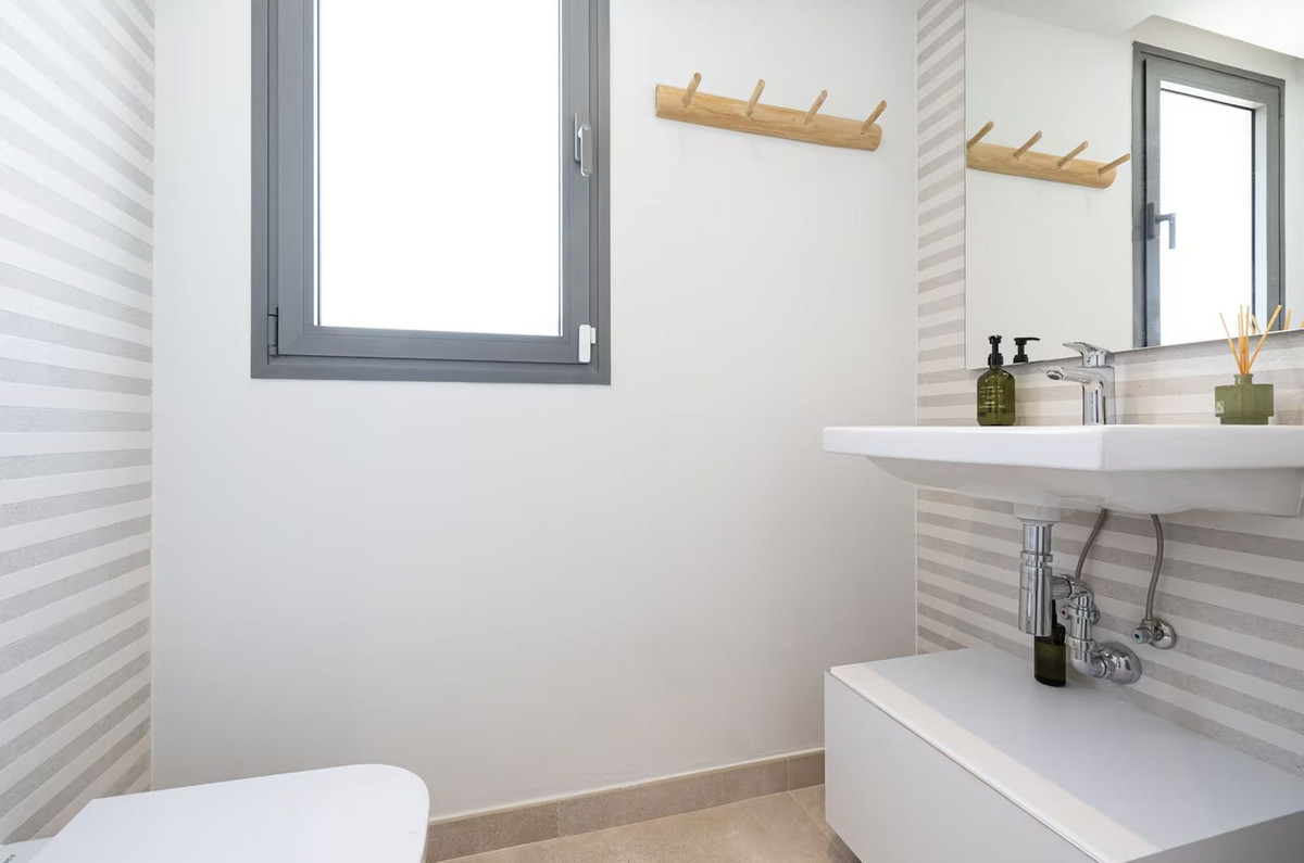 Huis te koop in El Chaparral | 3 slaapkamers H5223505