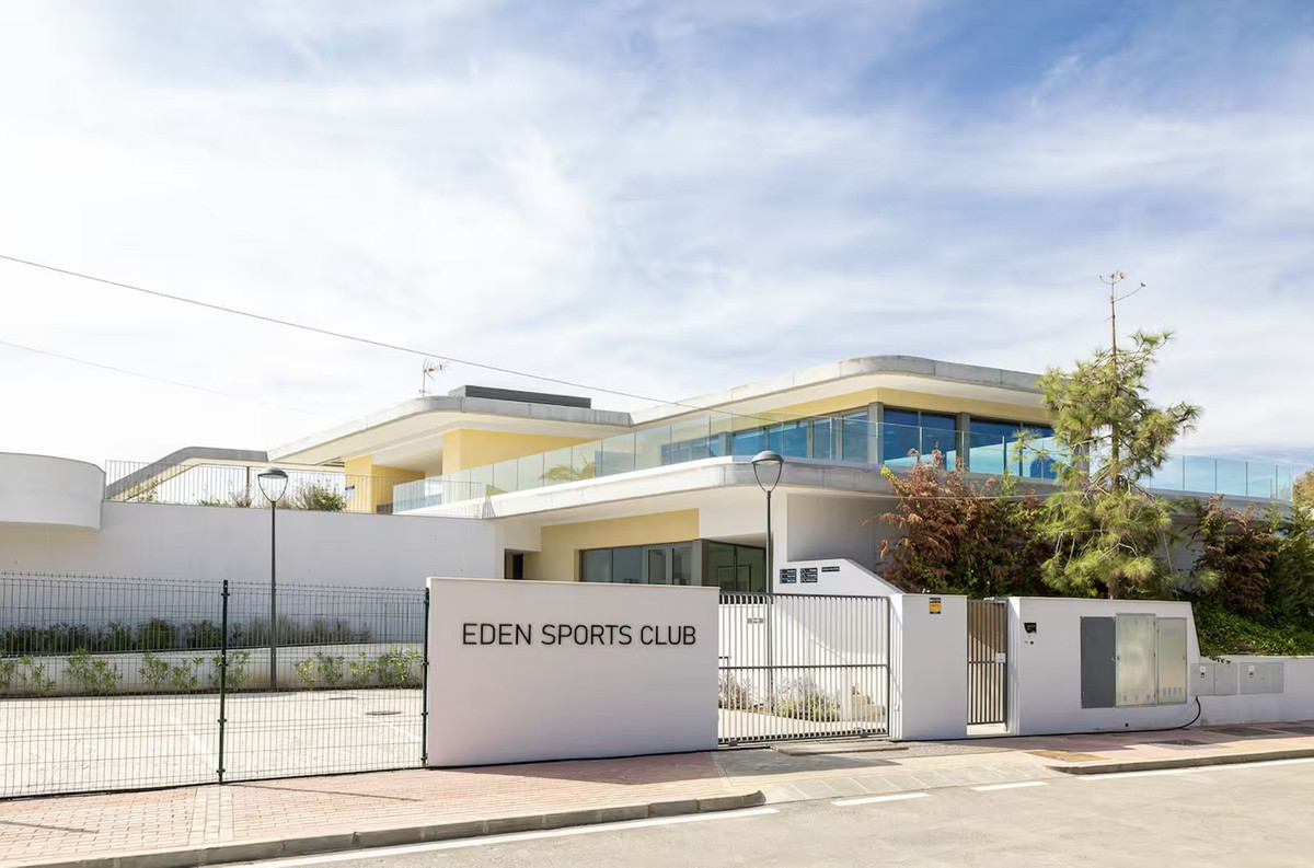 Huis te koop in El Chaparral | 3 slaapkamers H5223505