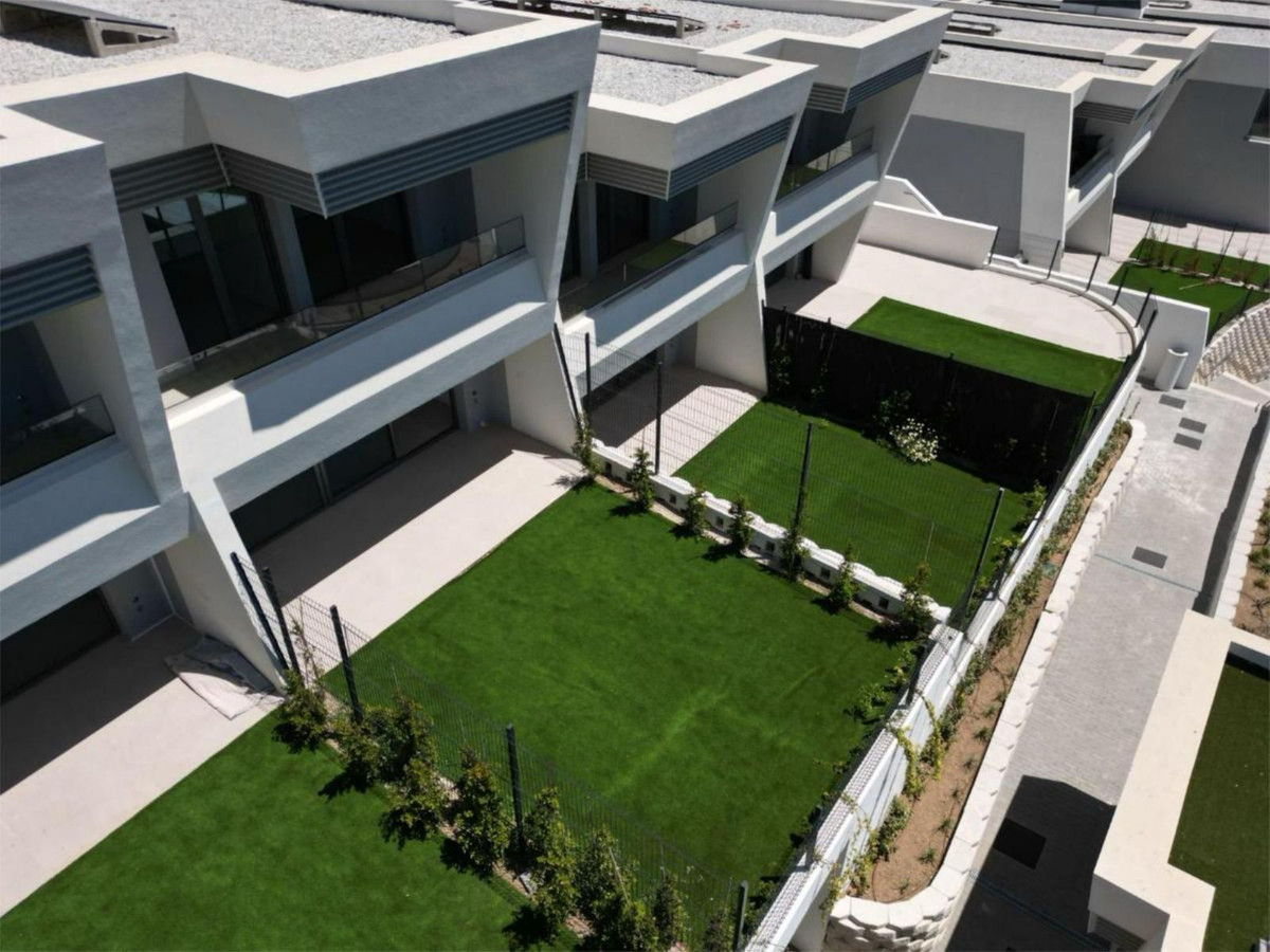 Huis te koop in El Chaparral | 3 slaapkamers H5228707