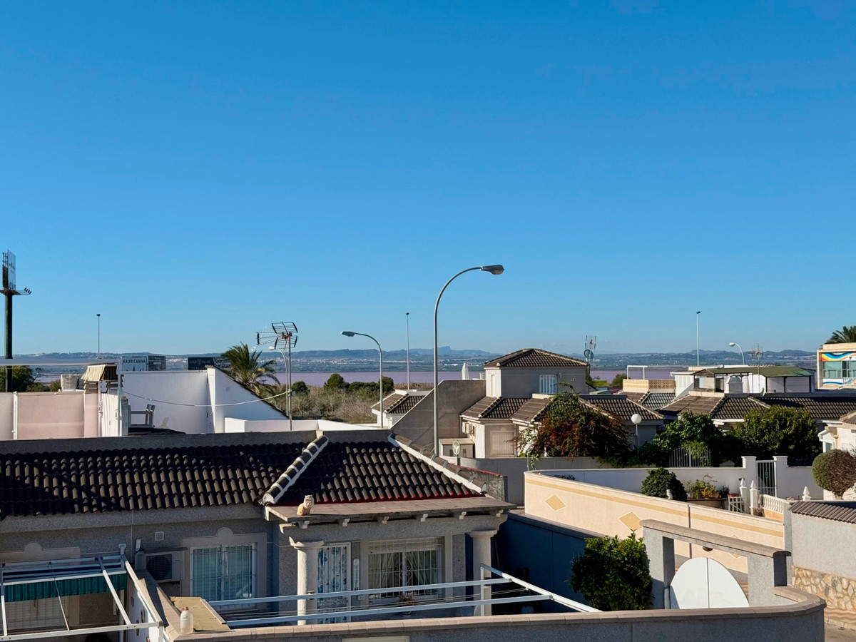 Huis te koop in El Chaparral | 2 slaapkamers H5248105