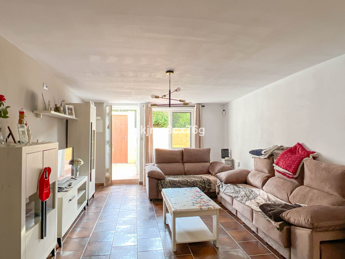 Huis te koop in El Chaparral | 2 slaapkamers H5256331